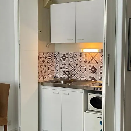 Apartment Grand T2 Plein Centre Historique Avec Ascenseur *