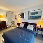 Grand T2 Plein Centre Historique Avec Ascenseur 公寓 *